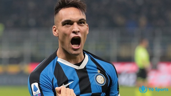 Lautaro Martinez ghi được 17 bàn thắng trong mùa giải qua