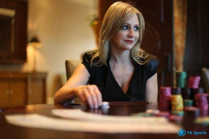  Jennifer Harman là người phụ nữ đầu tiên chiến thắng ở World Poker Tour